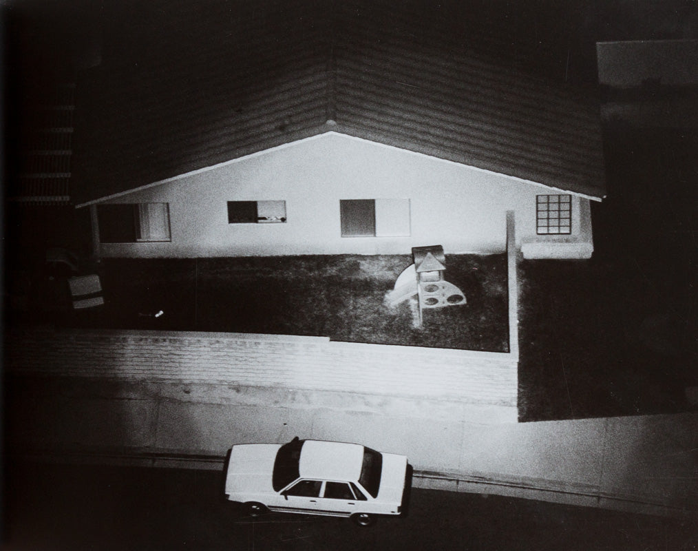 Photographs / Paintings